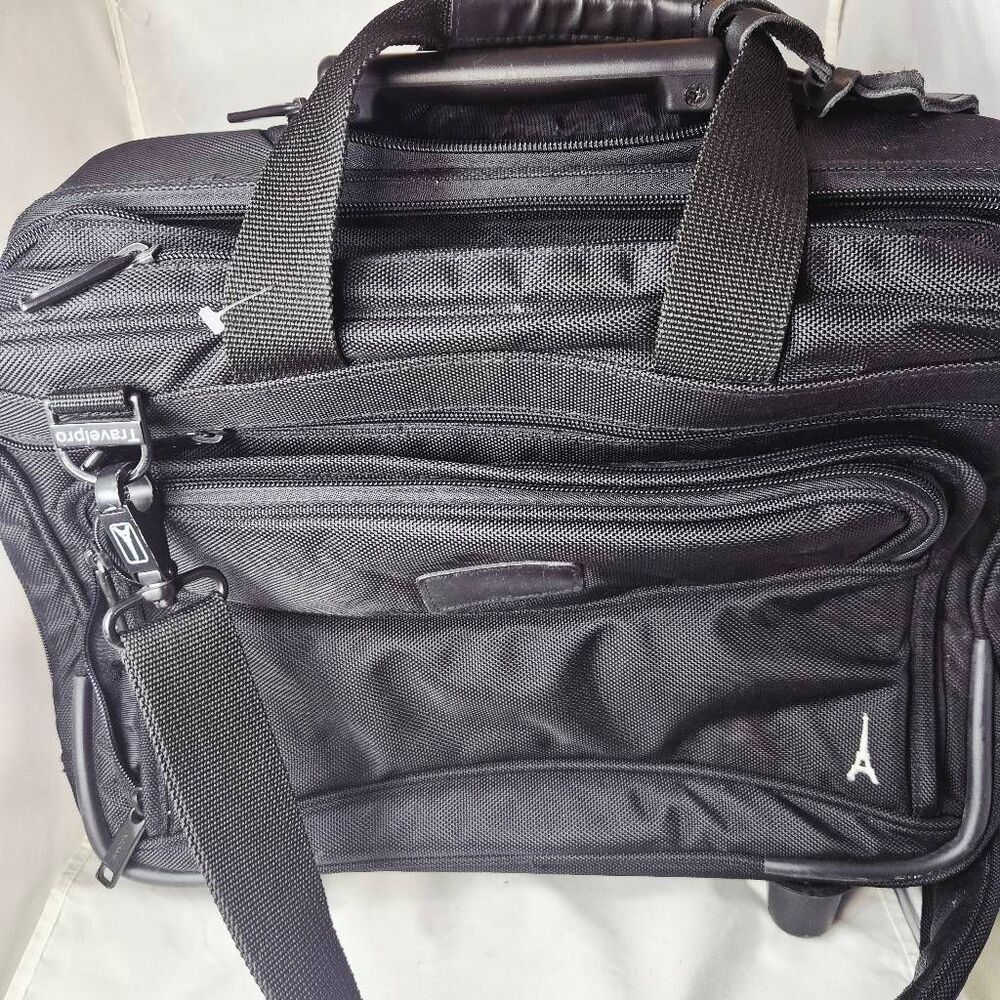 Travelpro rolling laptop bag